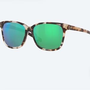 Like New Costa May Women Sunglasses
